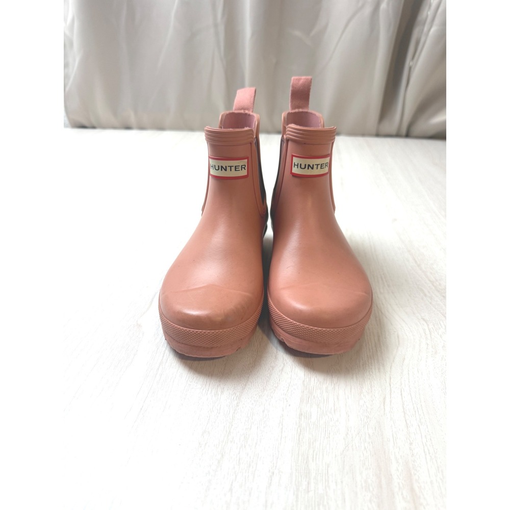 Hunter Original Chelsea Rain Boots Coral Pink Rubber Ankle WFS2078RMA Womens 5